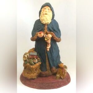 Handcrafted June C. McKenna "Victorian" Santa in Robe  2086/4000 1986 Signed HTF